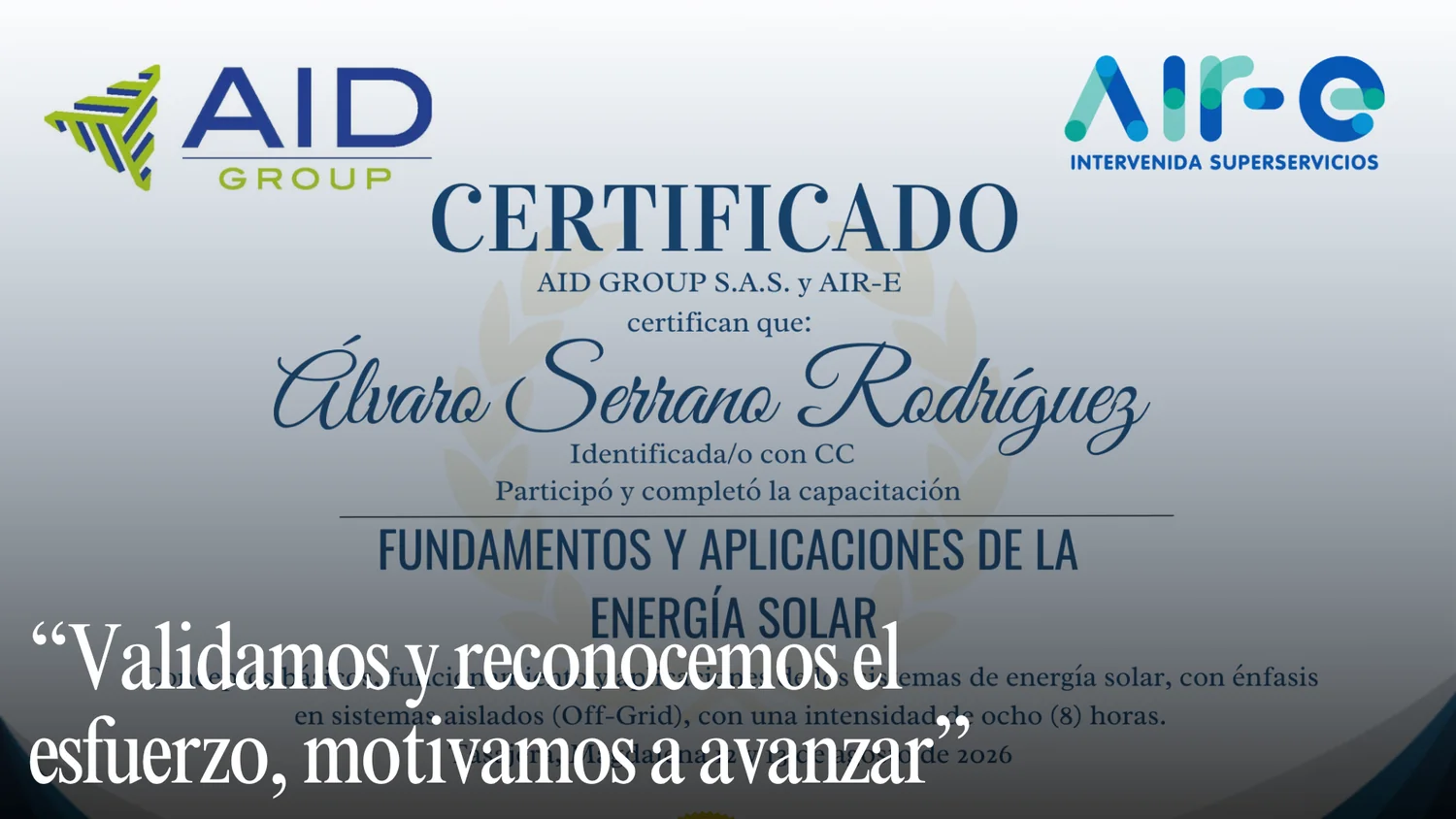 Certificación de participantes del curso de energía solar en Tasajera