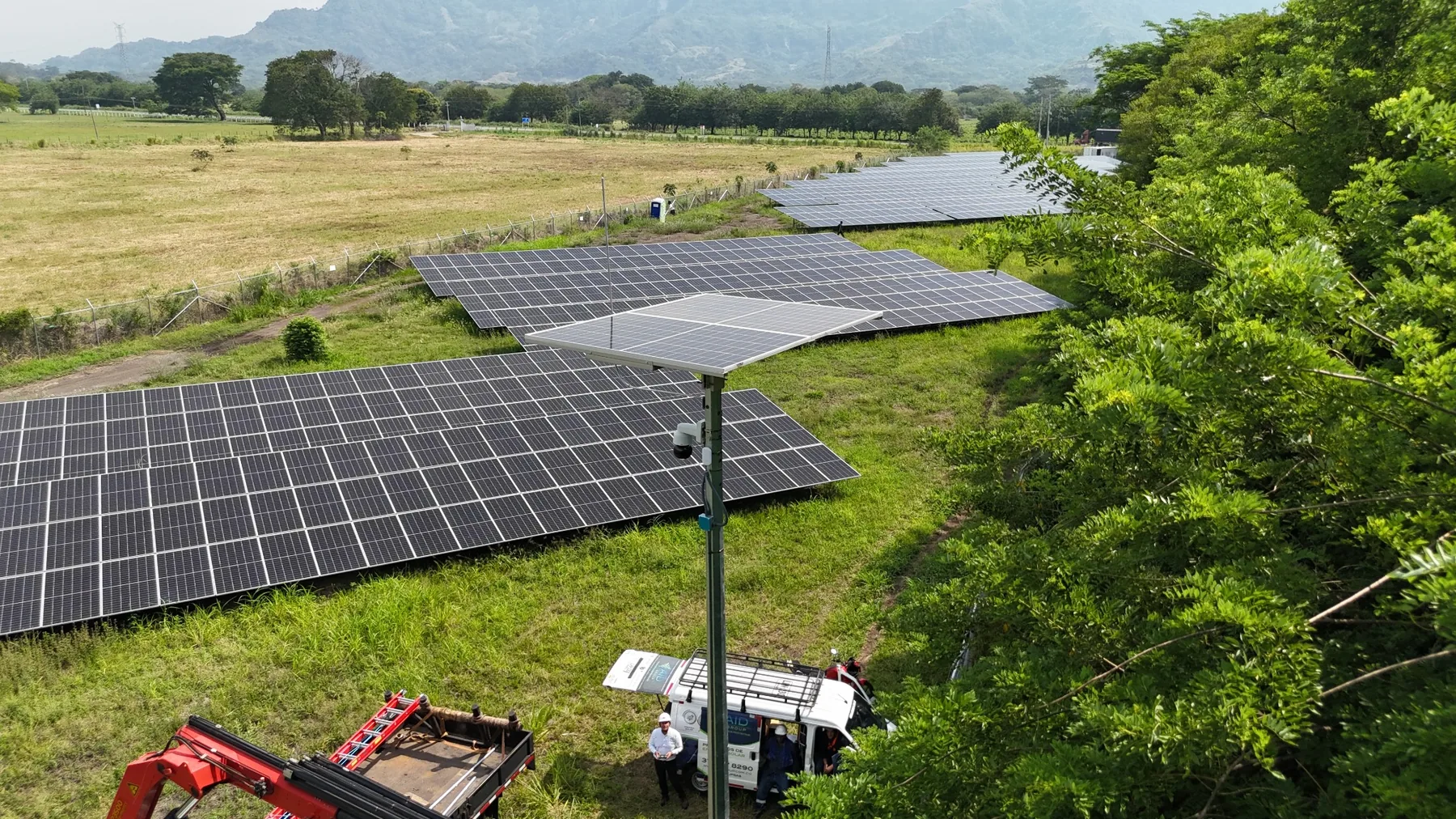 Proyecto solar e infraestructura energética AID GROUP en Colombia